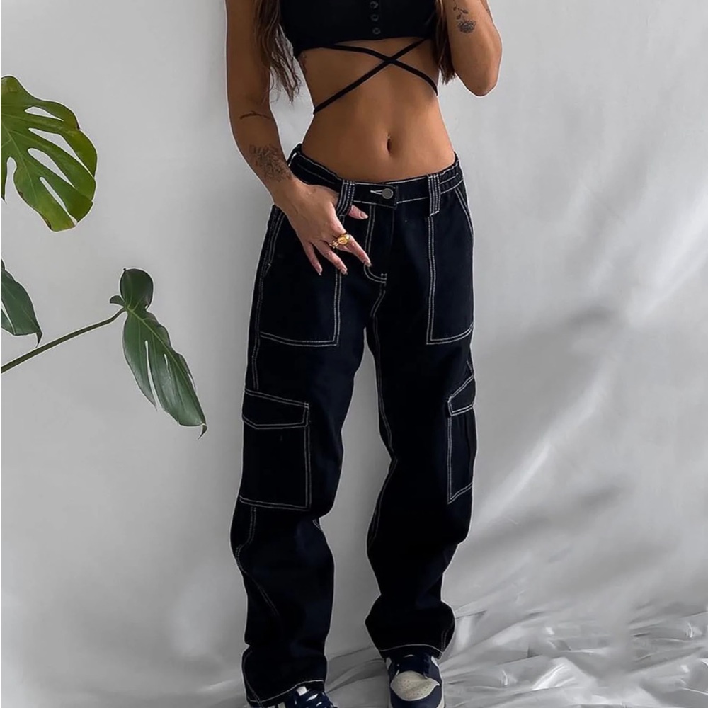 🚨NWT🚨 Fashion Nova Cargo Carpenter Jeans
